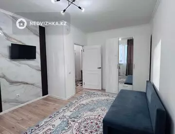1-комнатная квартира, этаж 4 из 9, 40 м²