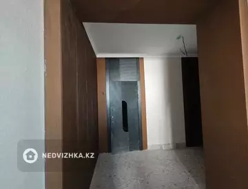 2-комнатная квартира, этаж 2 из 5, 75 м², миниатюра 4