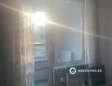2-комнатная квартира, этаж 9 из 12, 70 м², На длительный срок