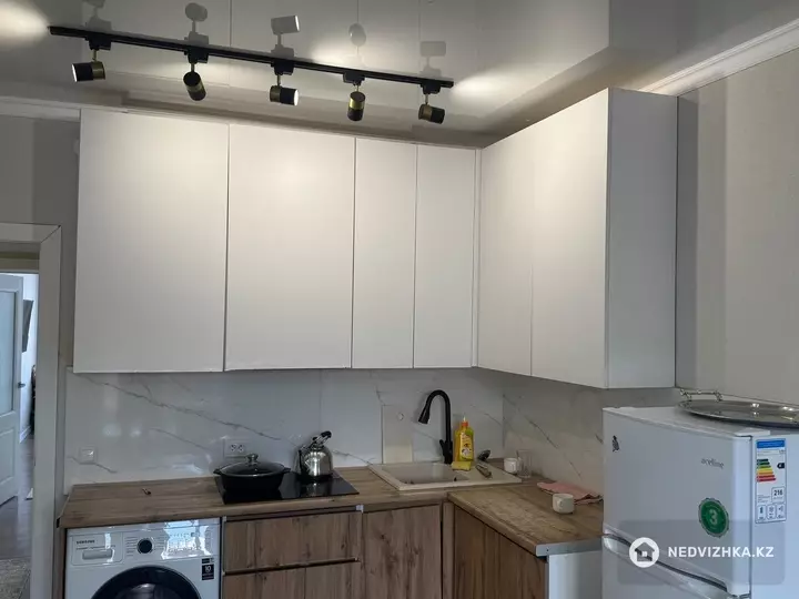 2-комнатная квартира, этаж 11 из 12, 56 м², фотография 5