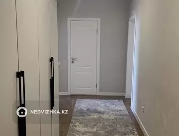 2-комнатная квартира, этаж 11 из 12, 56 м², миниатюра 6