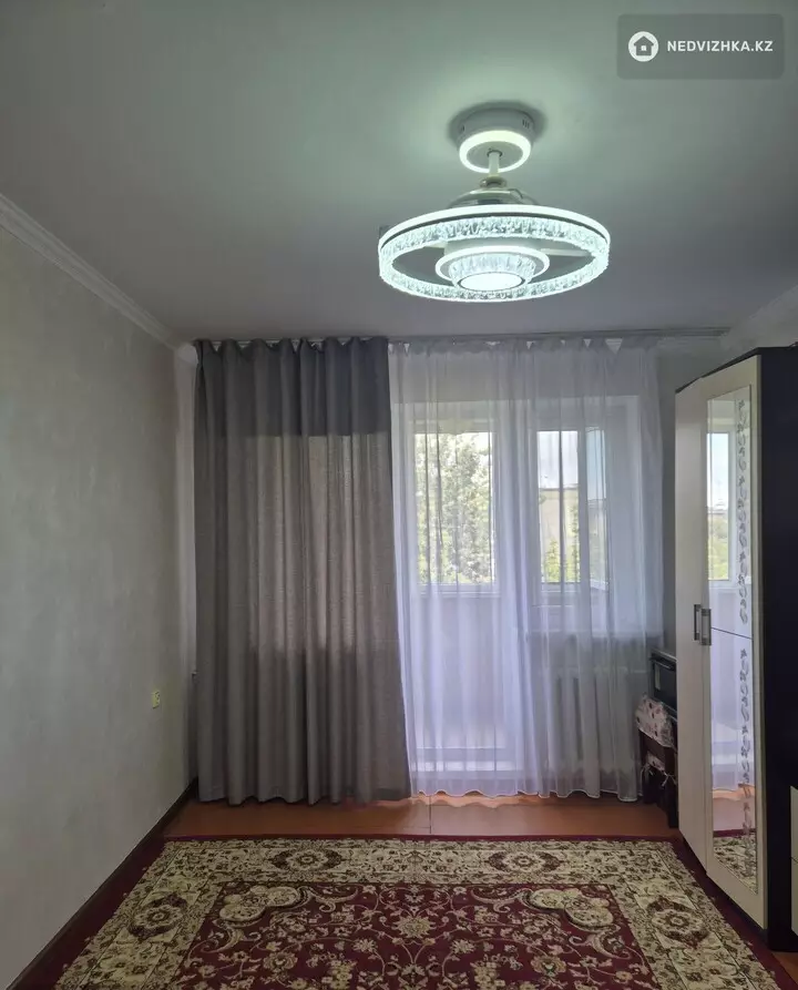 2-комнатная квартира, этаж 5 из 5, 47 м², фотография 3