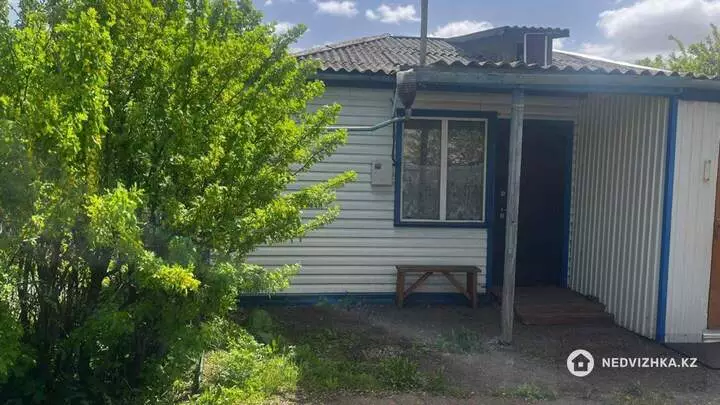2-комнатная квартира, этаж 1 из 1, 40 м², фотография 3