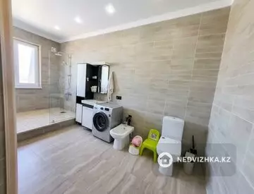 2-комнатная квартира, этаж 4 из 4, 96 м², миниатюра 7