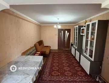 3-комнатная квартира, этаж 2 из 4, 62 м²