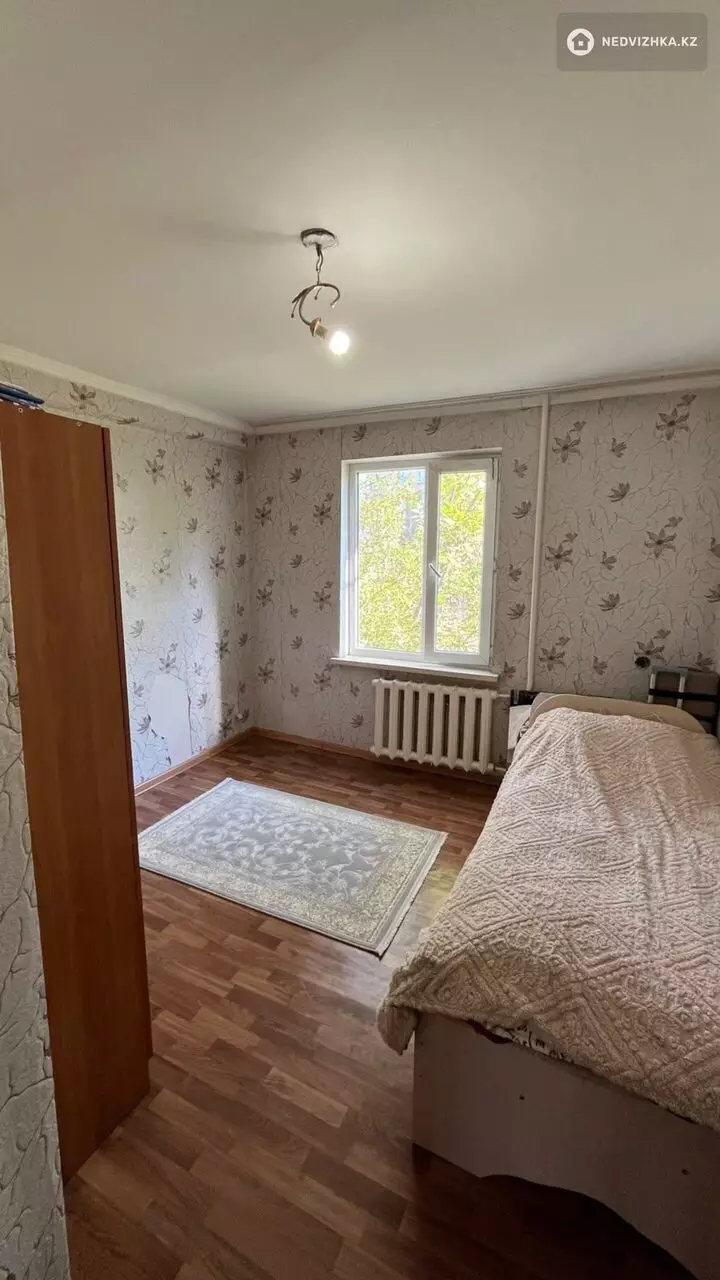 3-комнатная квартира, этаж 2 из 4, 62 м², фотография 4