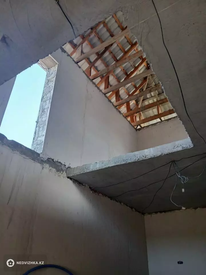 5-бөлмелі үй, 4 соттық, 185 м², 4-фотосурет