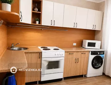 2-комнатная квартира, этаж 1 из 6, 56 м², На длительный срок, миниатюра 7