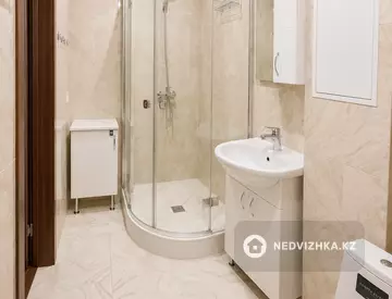 2-комнатная квартира, этаж 1 из 6, 56 м², На длительный срок, миниатюра 9