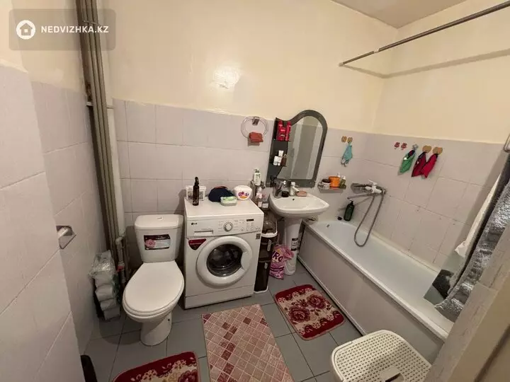 2-комнатная квартира, этаж 2 из 5, 56 м², фотография 4