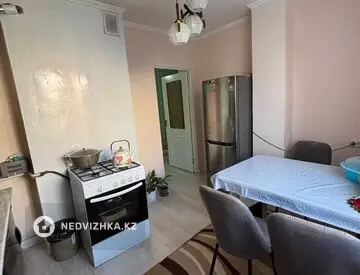 2-комнатная квартира, этаж 2 из 5, 56 м², миниатюра 5