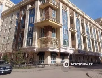3-комнатная квартира, этаж 2 из 6, 129 м², миниатюра 1