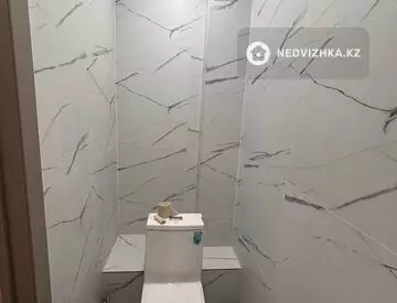 3-комнатная квартира, этаж 4 из 5, 100 м², миниатюра 10