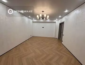 3-комнатная квартира, этаж 4 из 5, 100 м², миниатюра 11