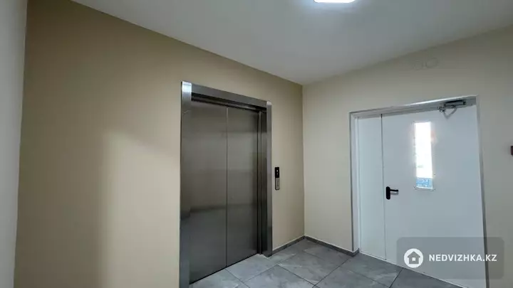 3-комнатная квартира, этаж 3 из 9, 94 м², фотография 3