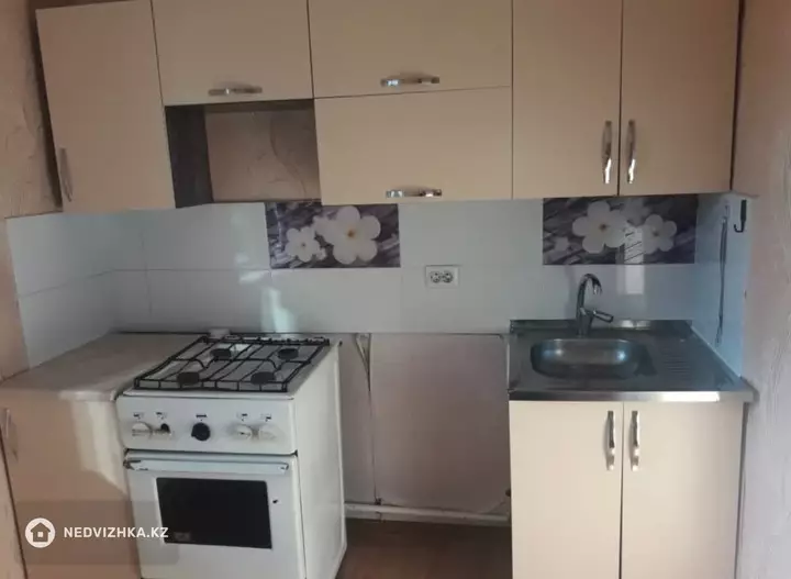 1-комнатная квартира, этаж 5 из 5, 30 м²