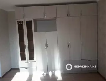 1-комнатная квартира, этаж 5 из 5, 30 м², миниатюра 3