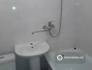 1-комнатная квартира, этаж 5 из 5, 30 м², миниатюра 4