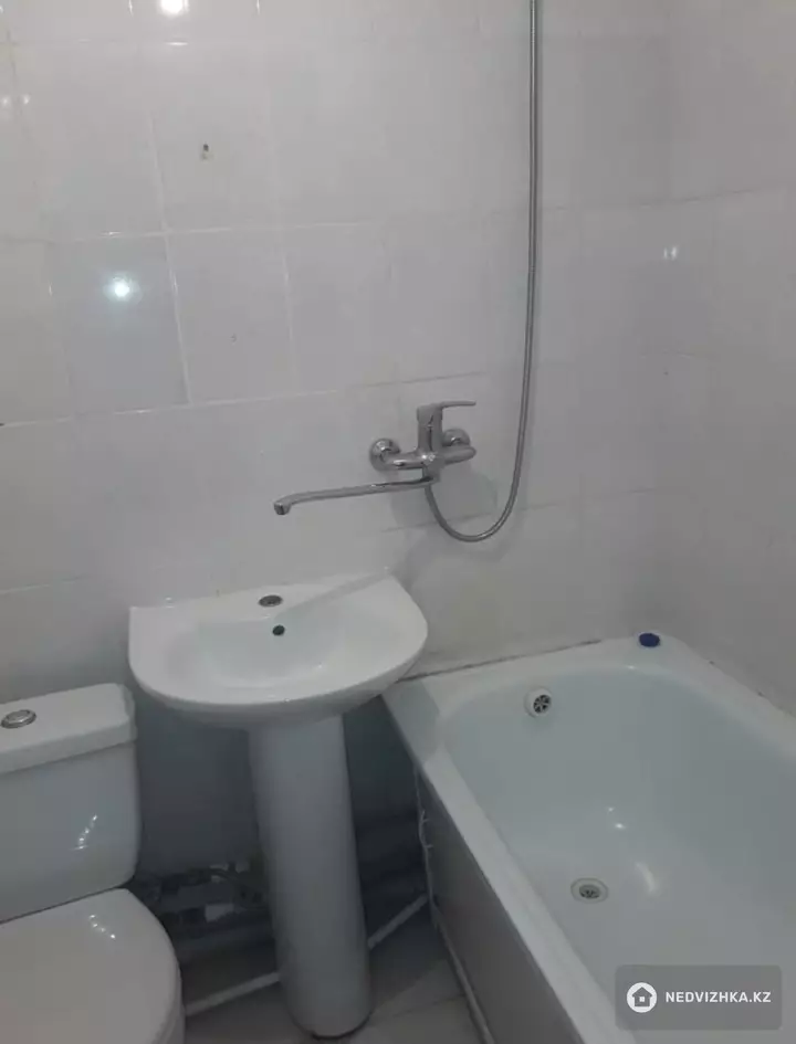1-комнатная квартира, этаж 5 из 5, 30 м², фотография 4