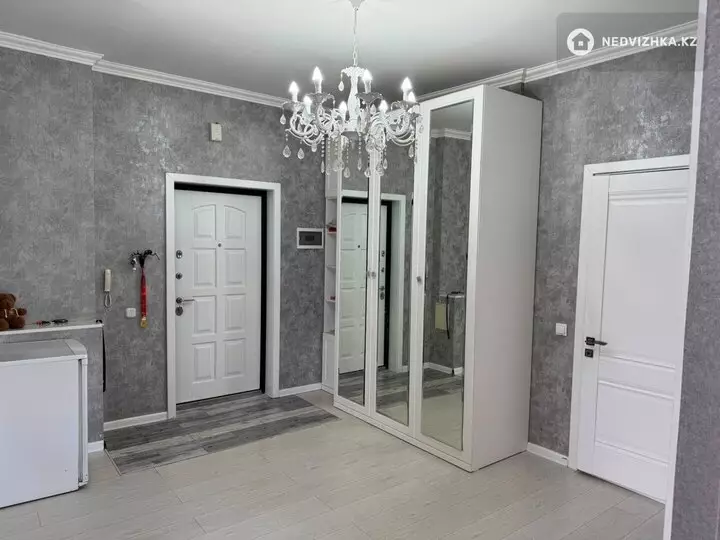 2-комнатная квартира, этаж 2 из 9, 71 м², фотография 5