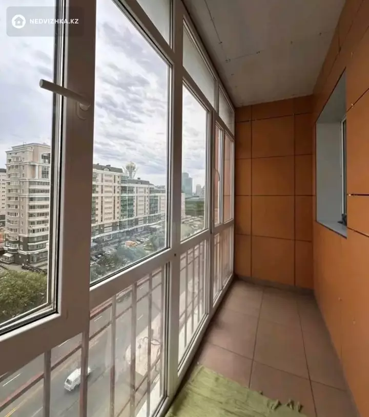 2-комнатная квартира, этаж 9 из 9, 71 м², фотография 5