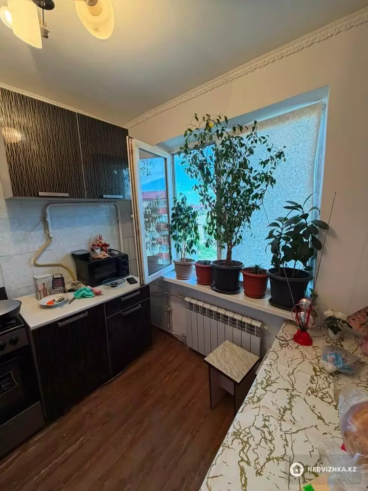2-комнатная квартира, этаж 5 из 5, 48 м², фотография 3