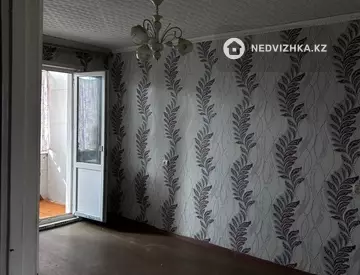 4-комнатная квартира, этаж 6 из 6, 84 м²