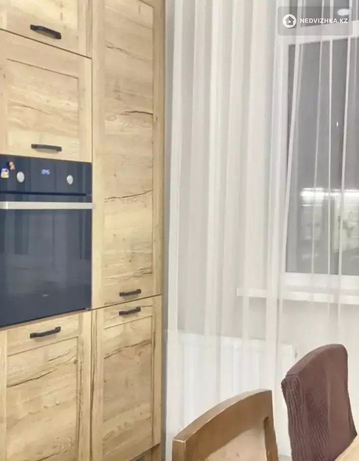 2-комнатная квартира, этаж 12 из 20, 70 м², фотография 5
