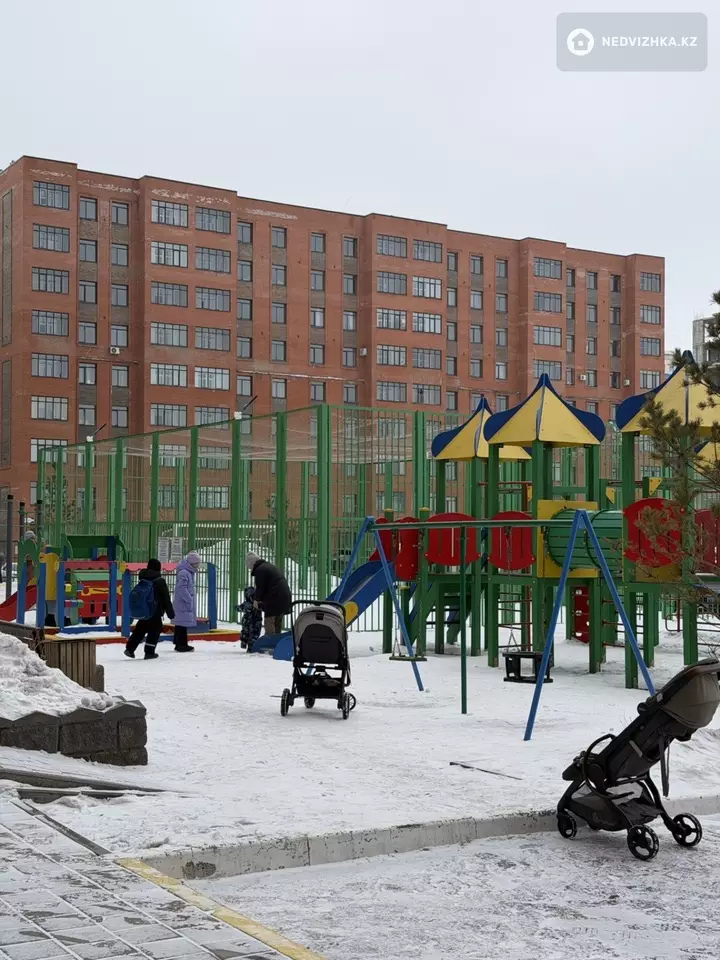 2-комнатная квартира, этаж 8 из 10, 48 м², Посуточно, фотография 5