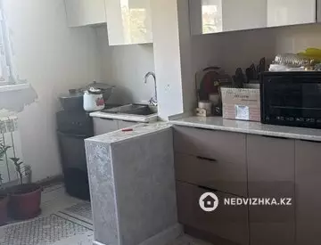 2-комнатная квартира, этаж 5 из 5, 55 м², миниатюра 4