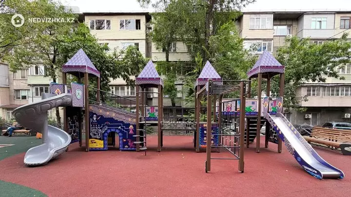 3-комнатная квартира, этаж 5 из 5, 86 м², фотография 4