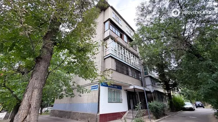 3-комнатная квартира, этаж 5 из 5, 86 м², фотография 2