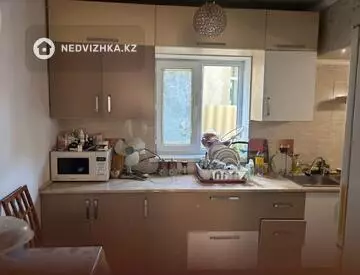 4-комнатный дом, 4 соток, 63 м²