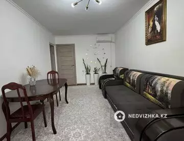 3-комнатная квартира, этаж 4 из 5, 58 м², миниатюра 11