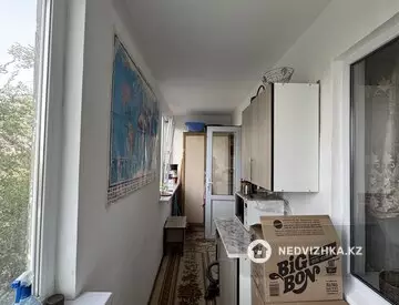3-комнатная квартира, этаж 4 из 5, 58 м², миниатюра 5