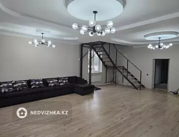 9-бөлмелі үй, 8 соттық, 240 м², 8-нобай