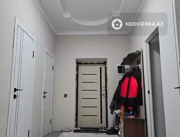9-бөлмелі үй, 8 соттық, 240 м², 9-нобай