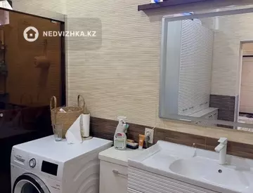 9-комнатный дом, 8 соток, 390 м²