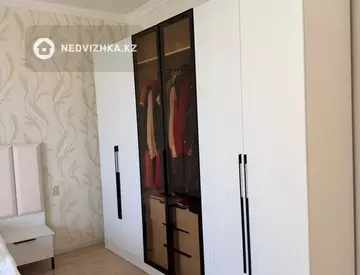 9-бөлмелі үй, 8 соттық, 390 м², 11-нобай