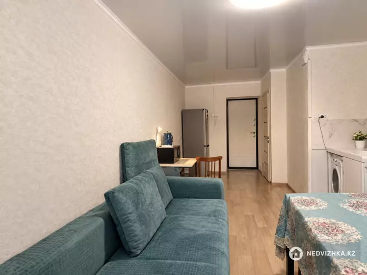 1-комнатная квартира, этаж 2 из 5, 18 м²