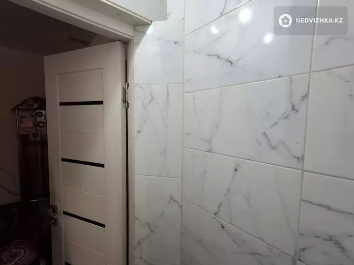 1-комнатная квартира, этаж 2 из 5, 18 м², фотография 4