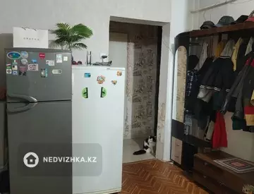 4-комнатная квартира, этаж 9 из 9, 82 м², миниатюра 12