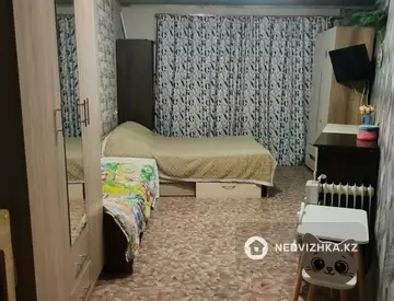 4-комнатная квартира, этаж 9 из 9, 82 м², миниатюра 10