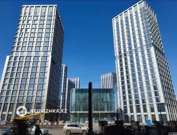 4-комнатная квартира, этаж 10 из 21, 111 м²