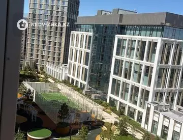 4-комнатная квартира, этаж 10 из 21, 111 м²