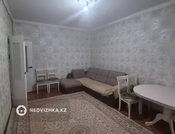 3-комнатная квартира, этаж 5 из 5, 70 м², миниатюра 2