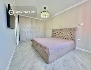 4-комнатная квартира, этаж 8 из 12, 111 м², миниатюра 6