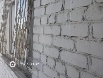 1-комнатная квартира, этаж 4 из 5, 25 м²