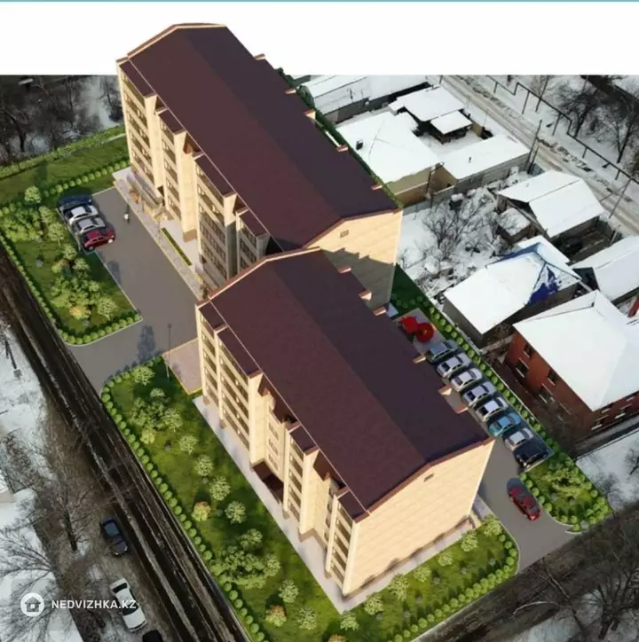 3-комнатная квартира, этаж 3 из 4, 100 м², фотография 2
