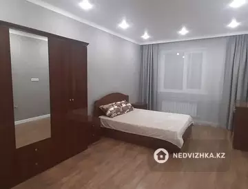 3-комнатная квартира, этаж 3 из 4, 100 м², миниатюра 5